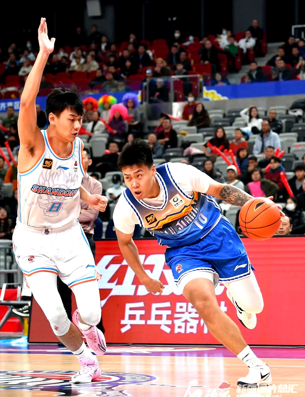 辽宁男篮稳定防守，备战北京首钢队的比赛