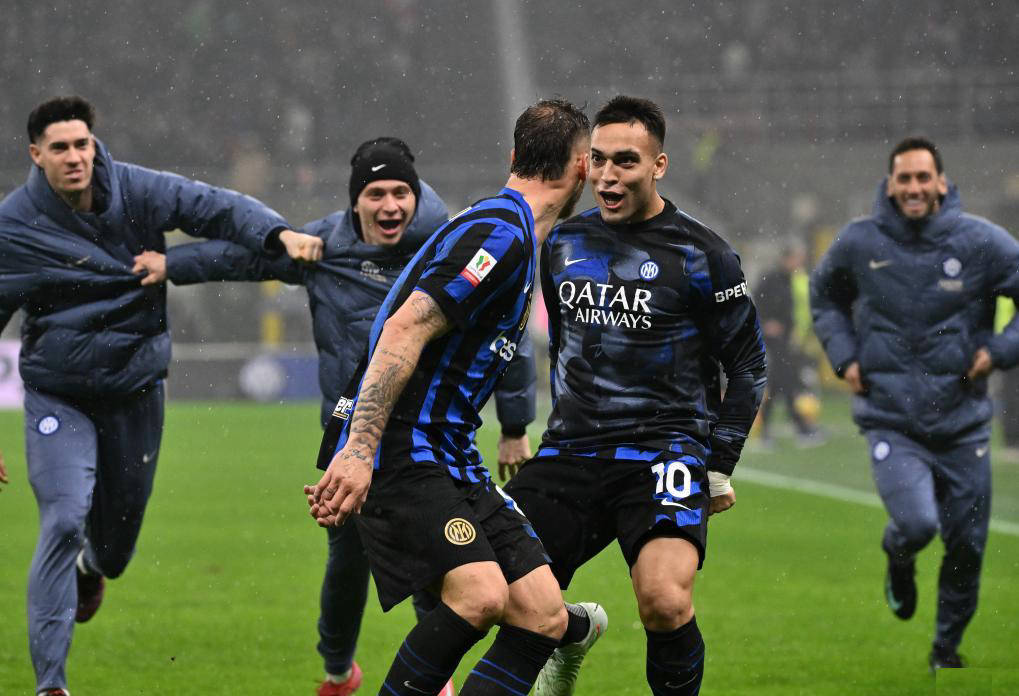 拉齐奥继续胜利,罗马德比杀入前四 拉齐奥继续胜利,罗马德比杀入前四