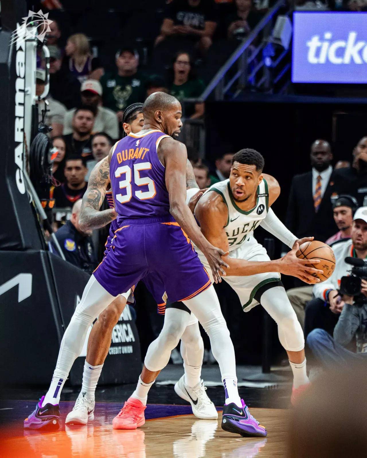 太阳击败雄鹿，豪取七连胜的简单介绍