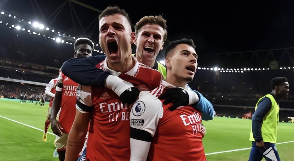 布莱顿中场连续进球，成为球队进攻支柱的简单介绍